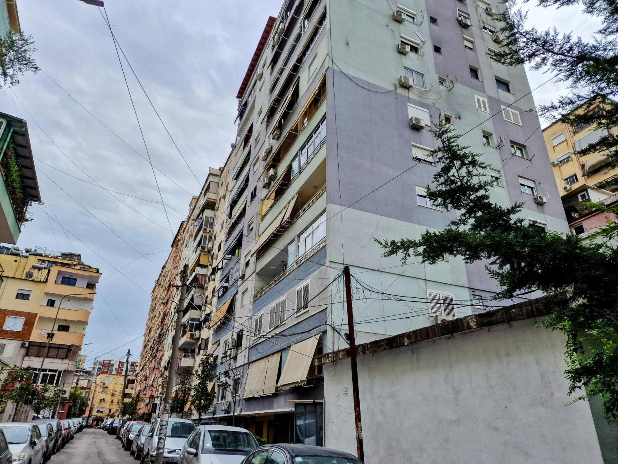 City Block Wilson - Free Parking Tiranë Bilik gambar